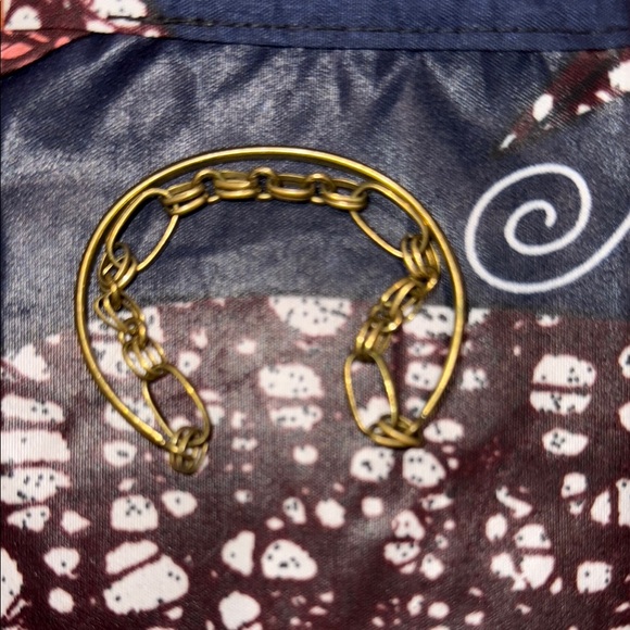 Noonday Collection Gold Bracelet - Picture 4 of 4